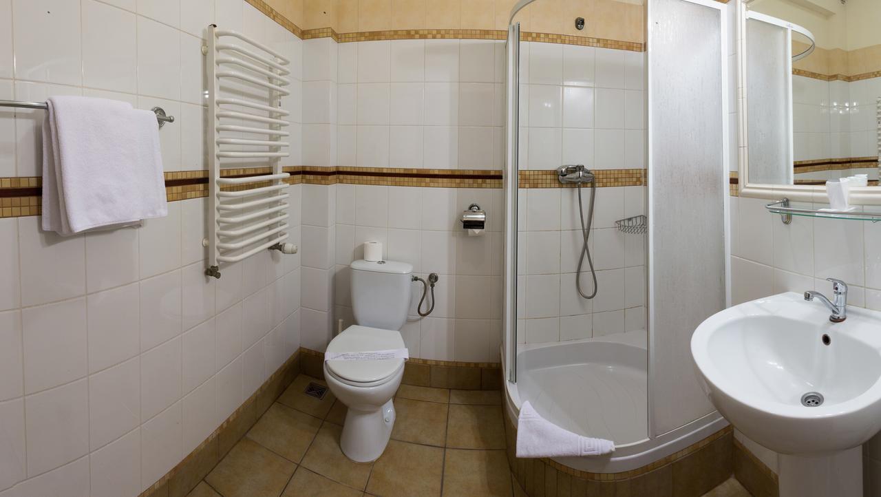 Hotel Staromiejski Krasnystaw Extérieur photo