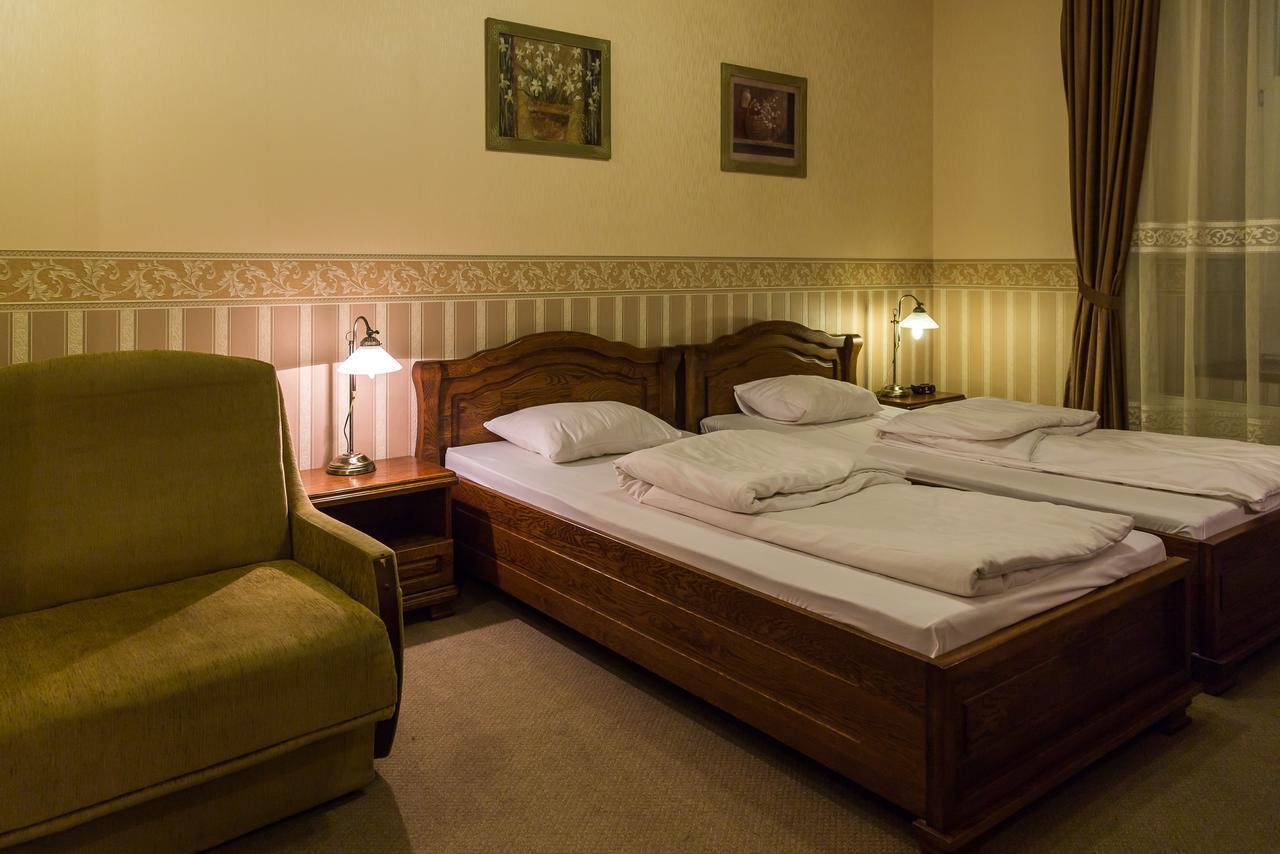 Hotel Staromiejski Krasnystaw Extérieur photo